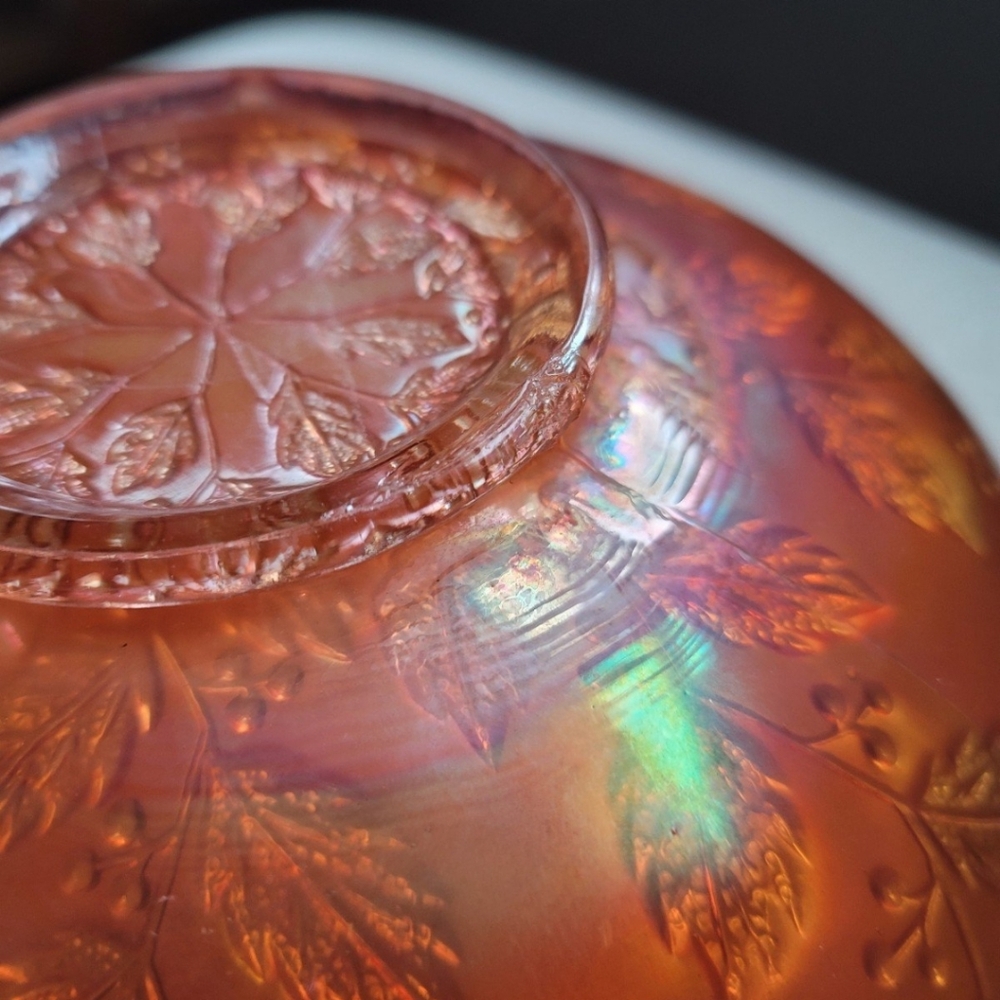 FENTON Vintage Marigold Carnival Glass Bowl - Picture 8 of 8